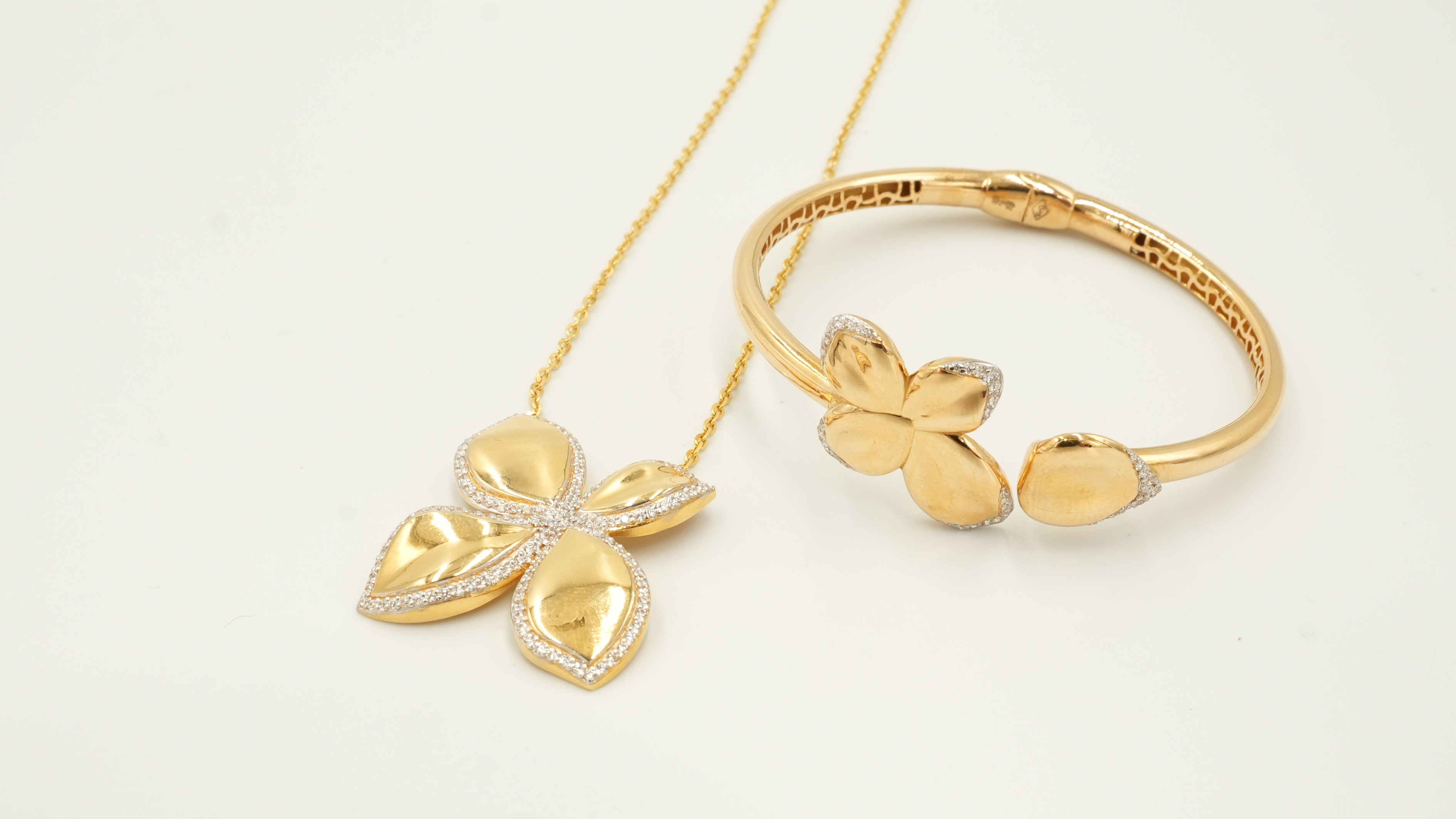 The Pasquil Flower Set