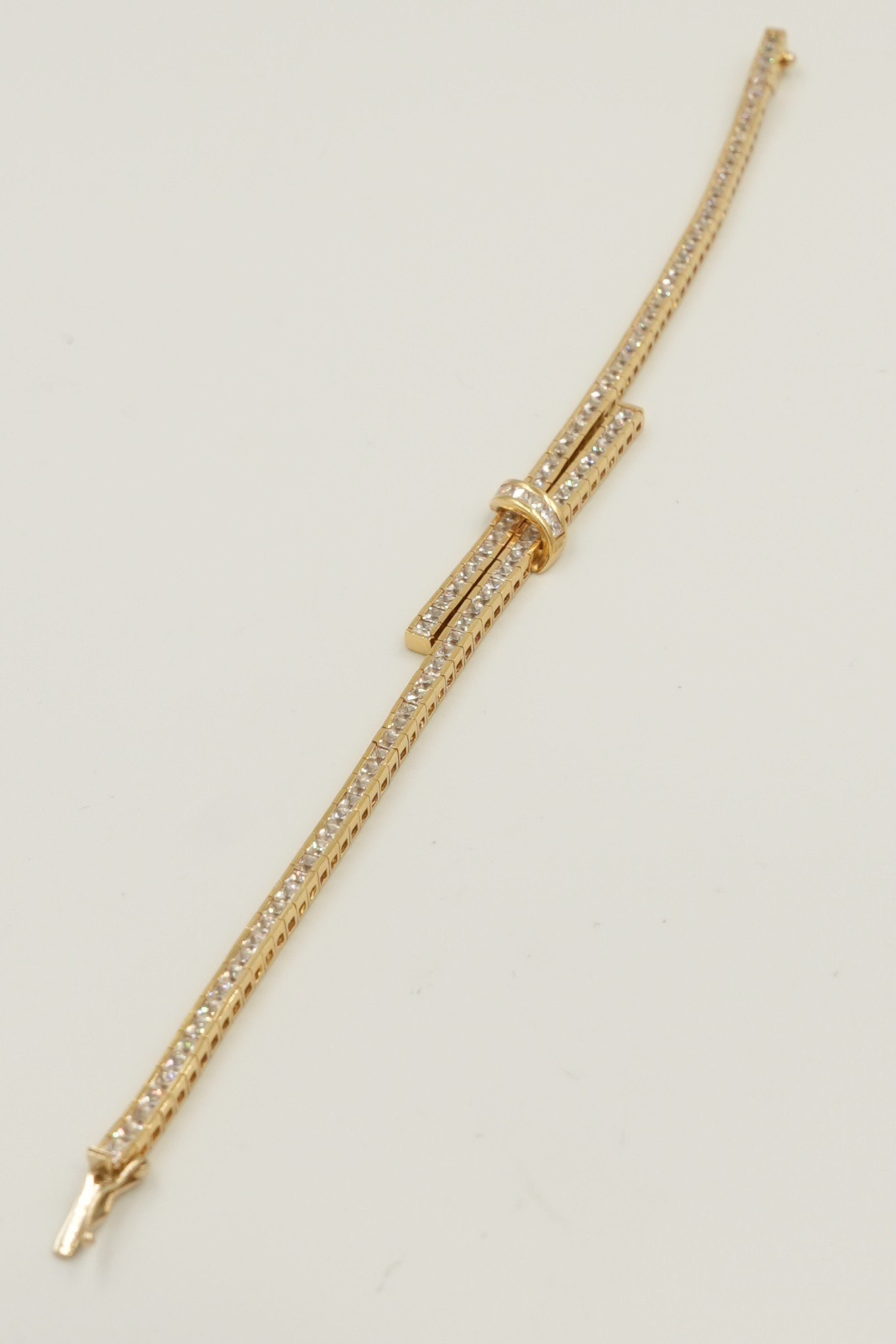 Cintura Buckle Bracelet