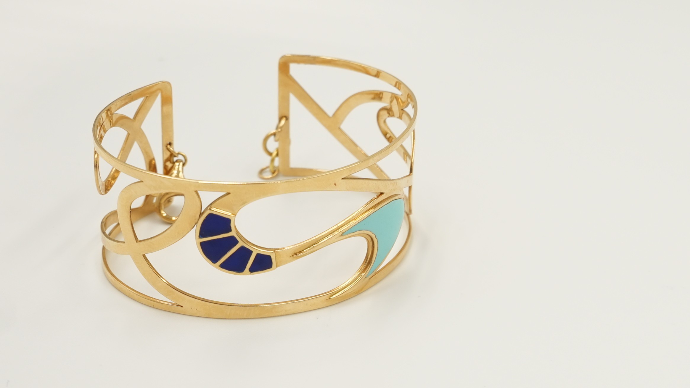 Azure Flow Cuff
