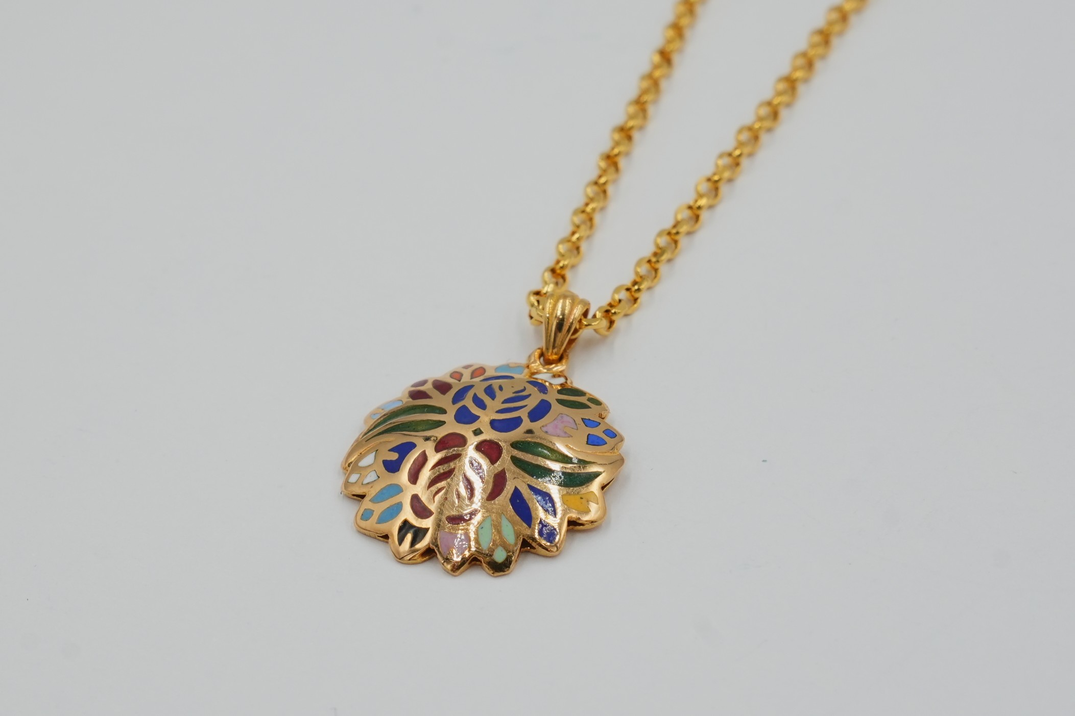 Meena Rose Pendent 
