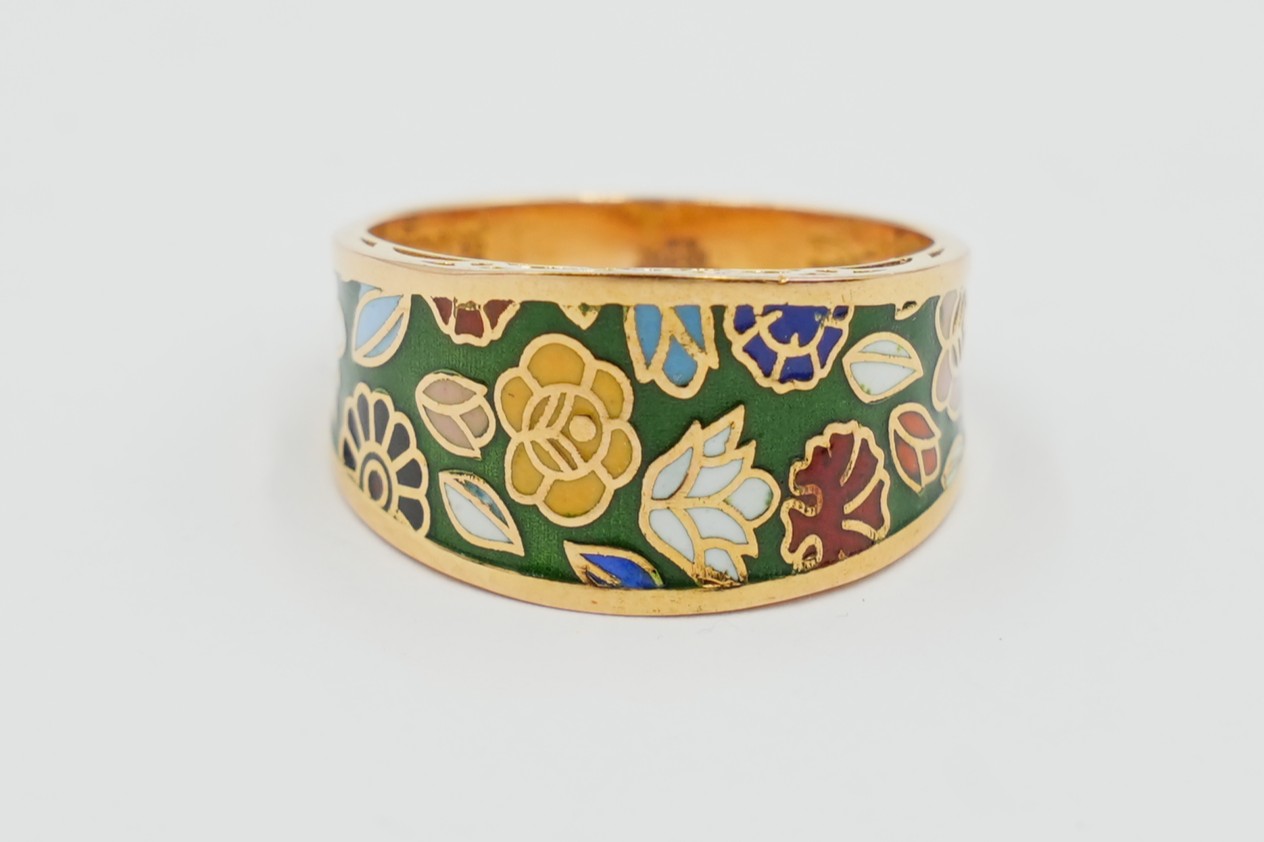 The Heritage Green Mina Ring