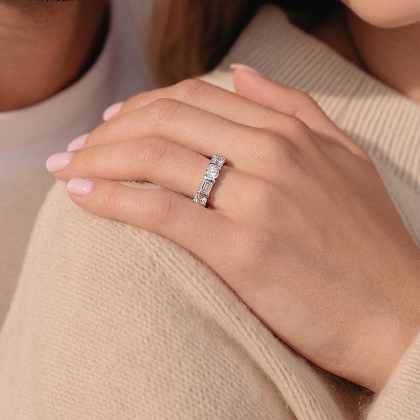 Lumière Diamond Ring