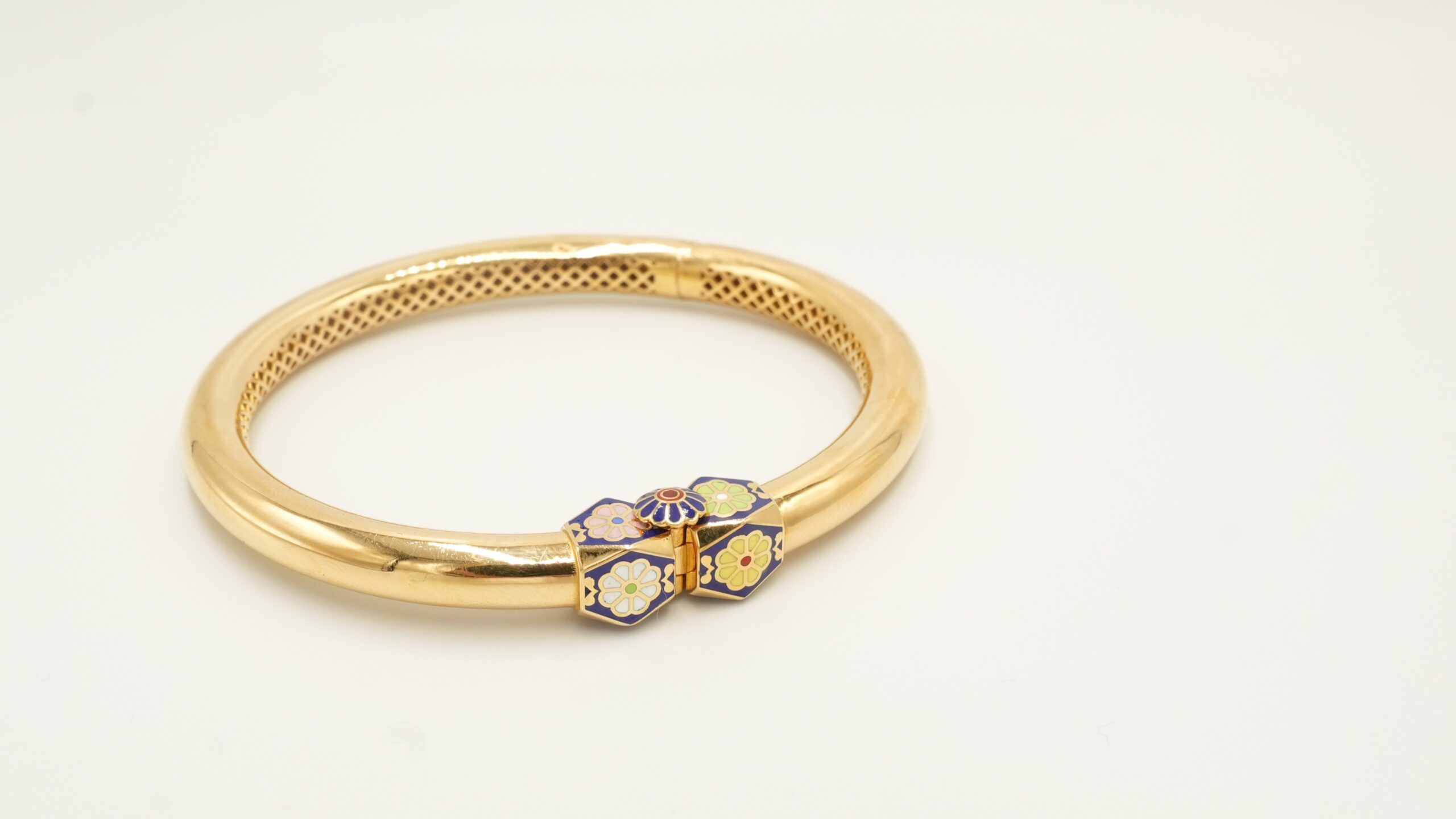 The Zahra Bangle 200471