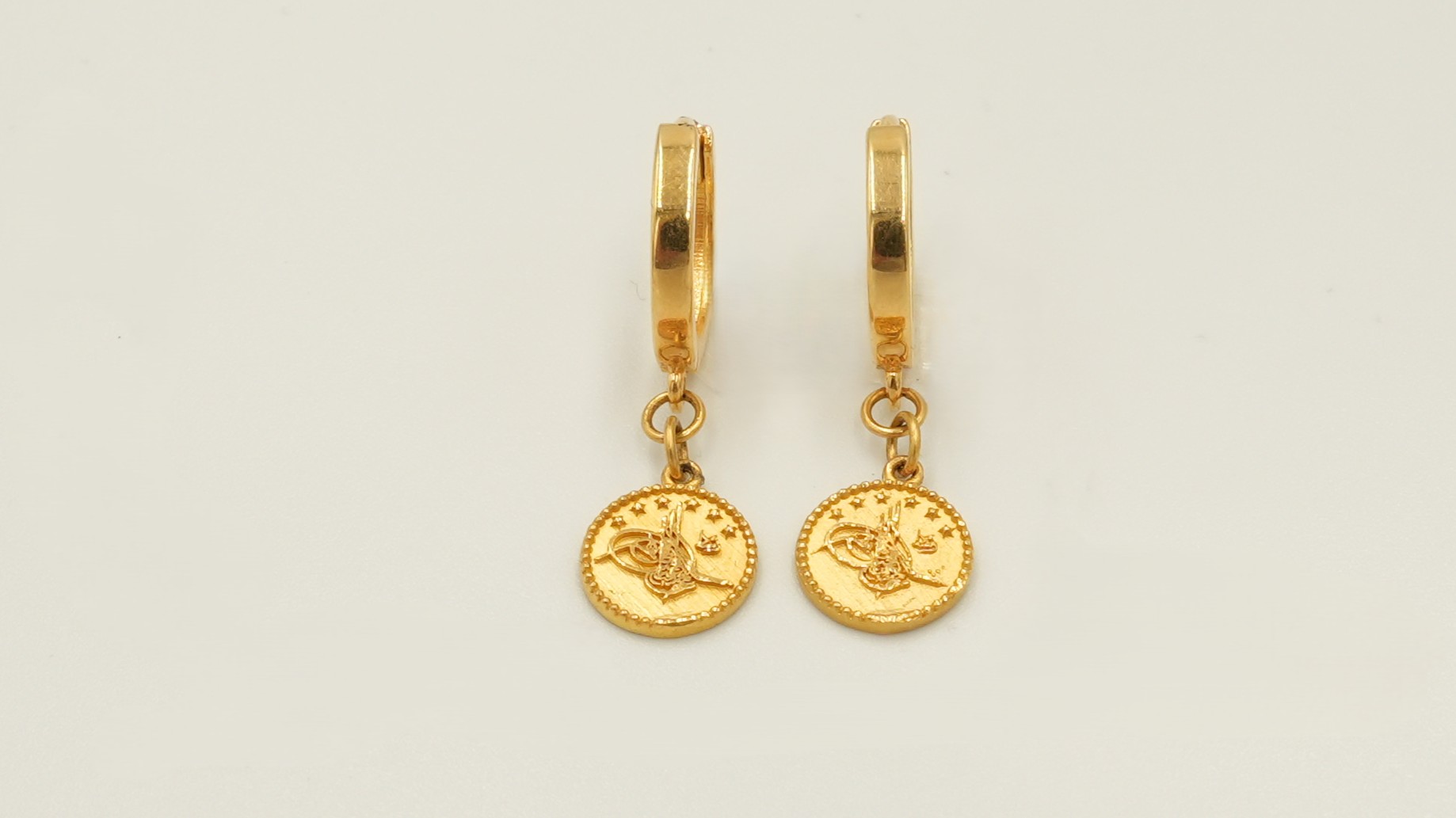 Classic Earring 203236