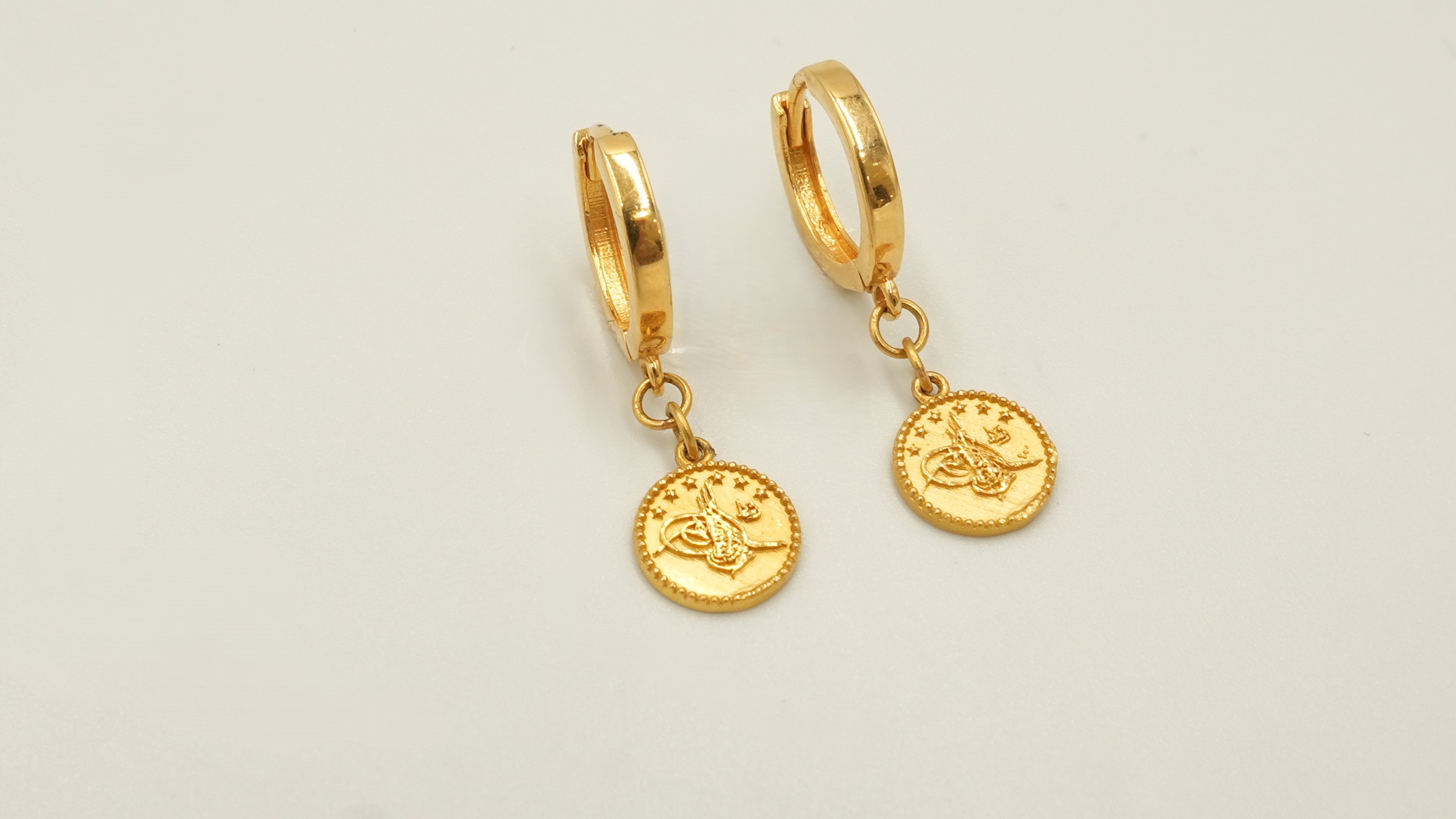 Classic Earring 203236