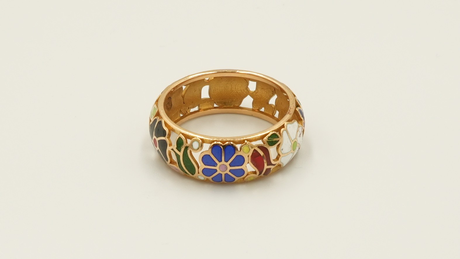 Bohemian Bloom Enamel Ring 204188