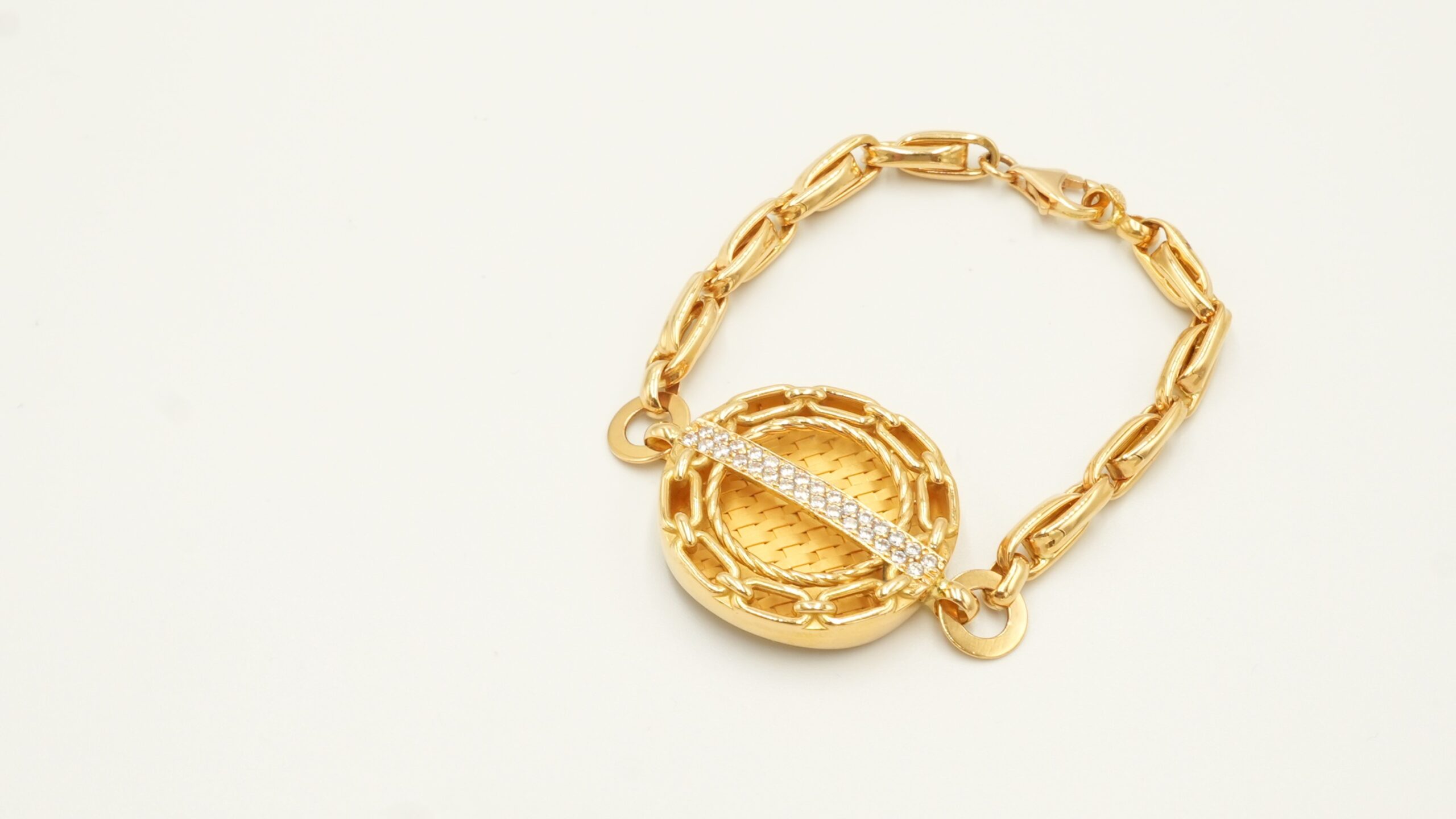 The Gelded Medallion