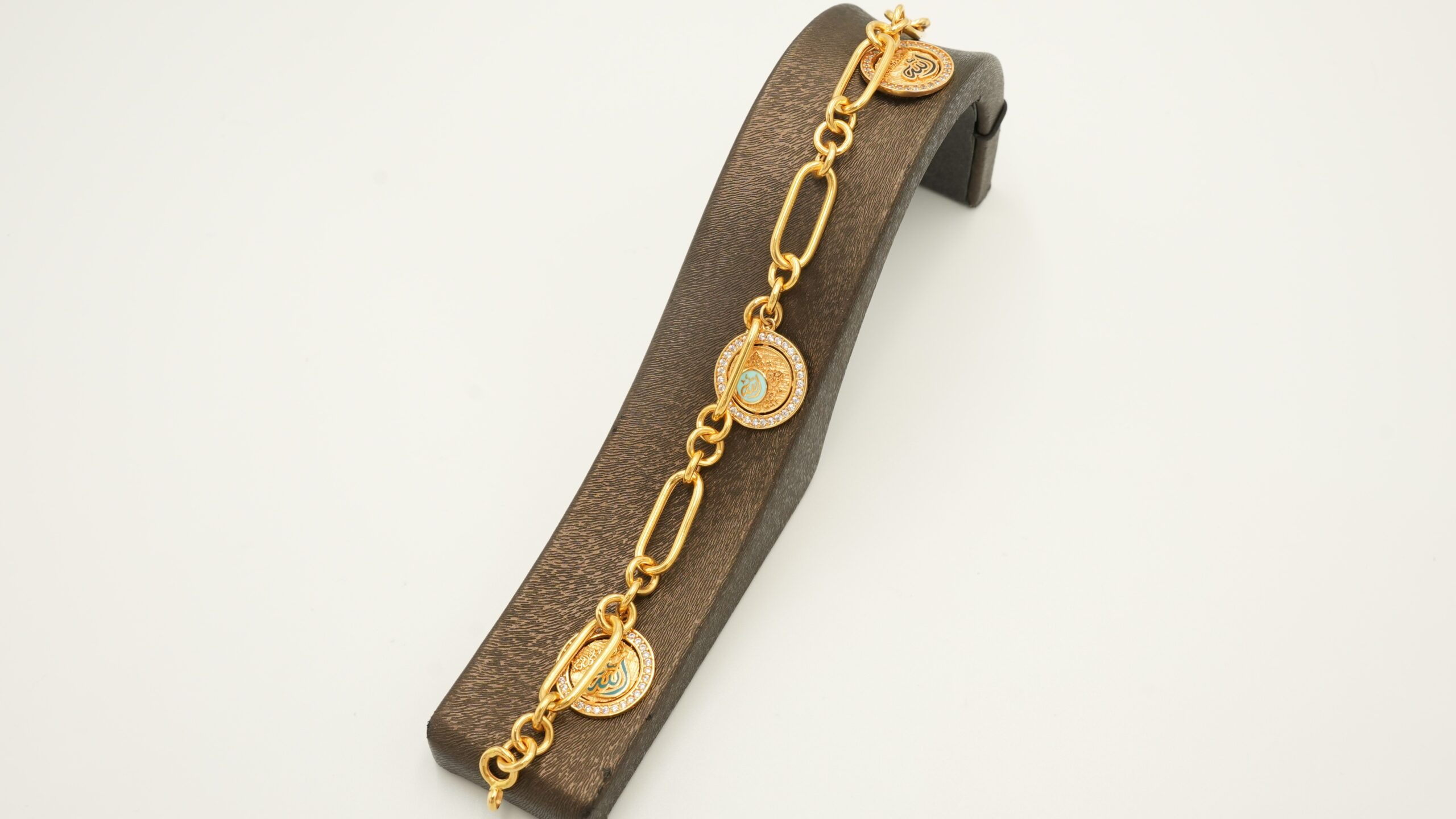 Classic Opulence Bracelet 203178