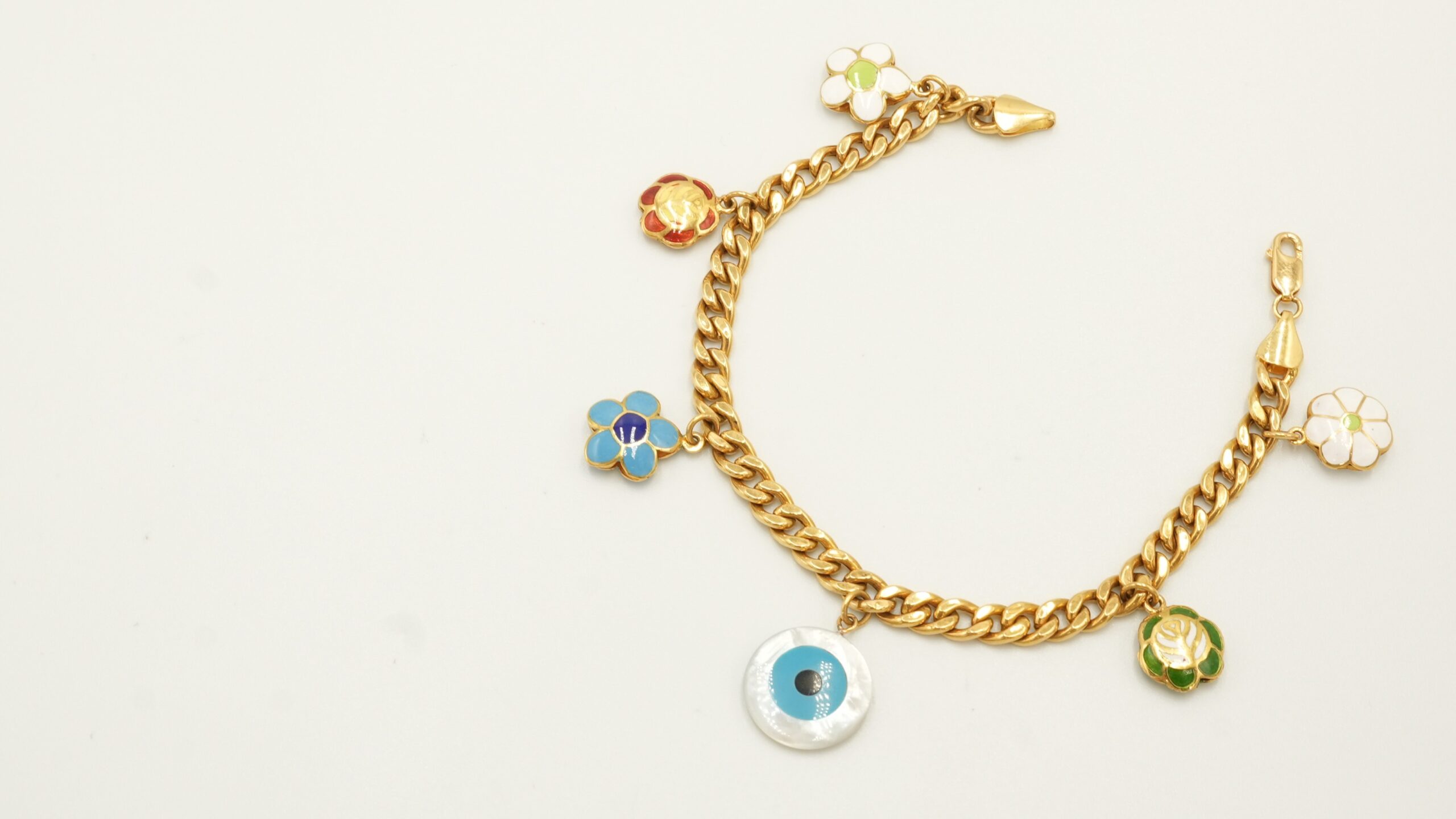 The Bracelet Of Luck